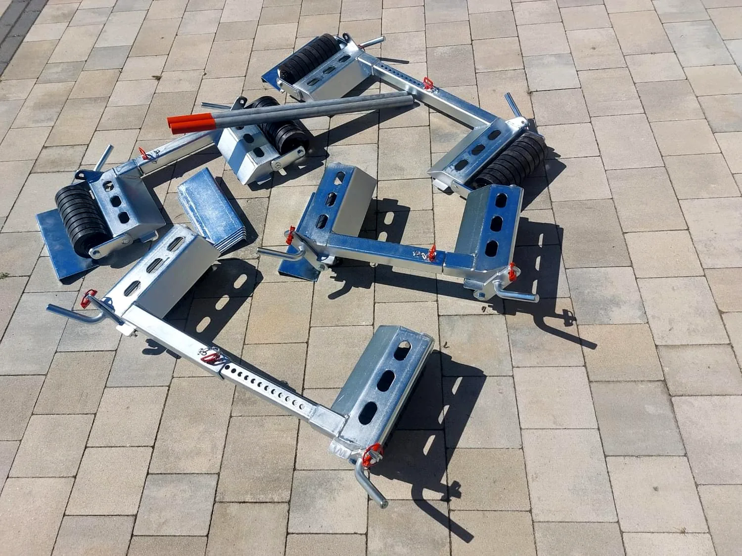 Set of recovery dollies and wheel skates